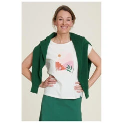 Tranquillo - Women's Organic Cotton T-shirt Print 9 Tranquillo - Women's Organic Cotton T-shirt Print -Armedangels Fashion Shop tranquillo womens organic cotton t shirt print detail 3